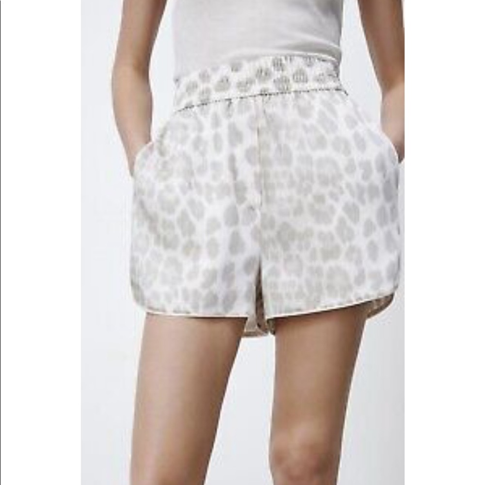 Zara NWT silky leopard print pajama lounge shorts
